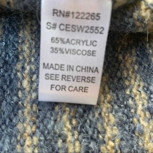 Adora long sleeve striped turtle neck hi low sweater - Picture 4 of 5